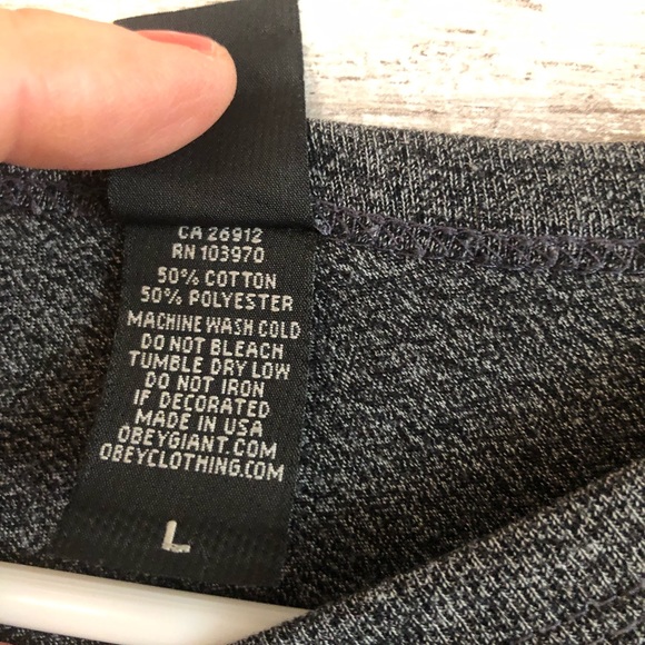 OBEY propaganda t-shirt - Picture 6 of 11